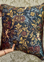 Royal majesty cushion cover