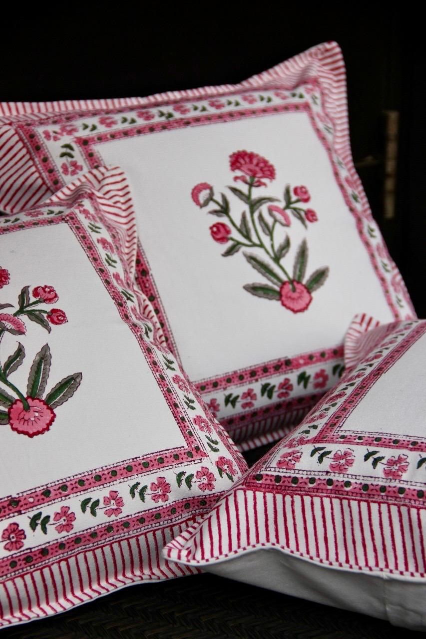 Jaipuri Gulabi Cushion cover